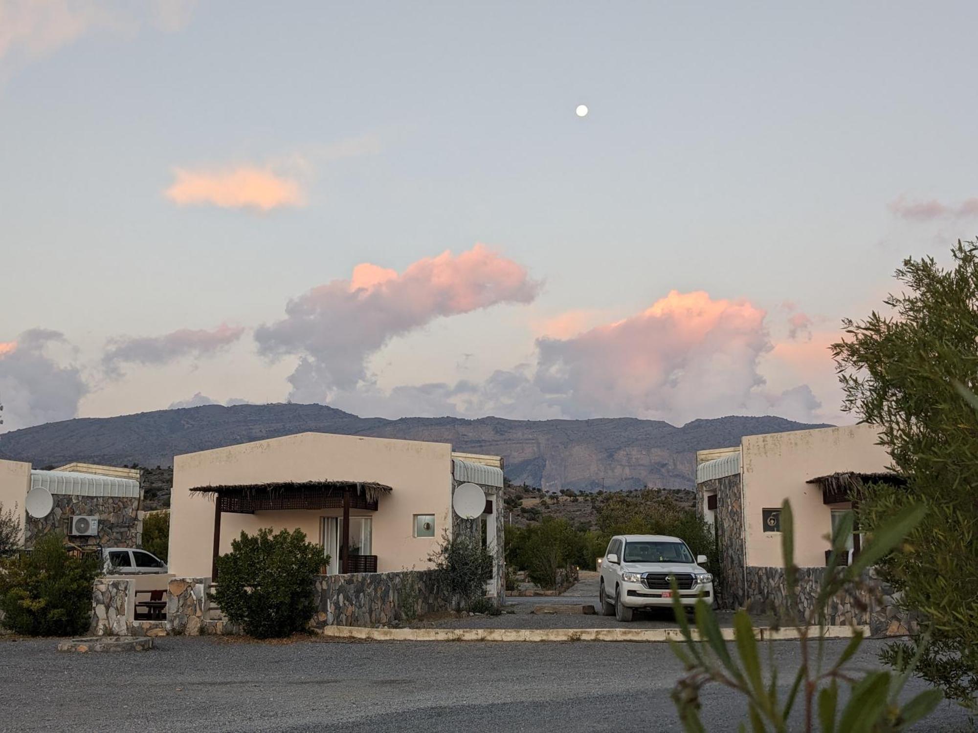 Jebel Shams Resort منتجع جبل شمس Dar Sawda Luaran gambar
